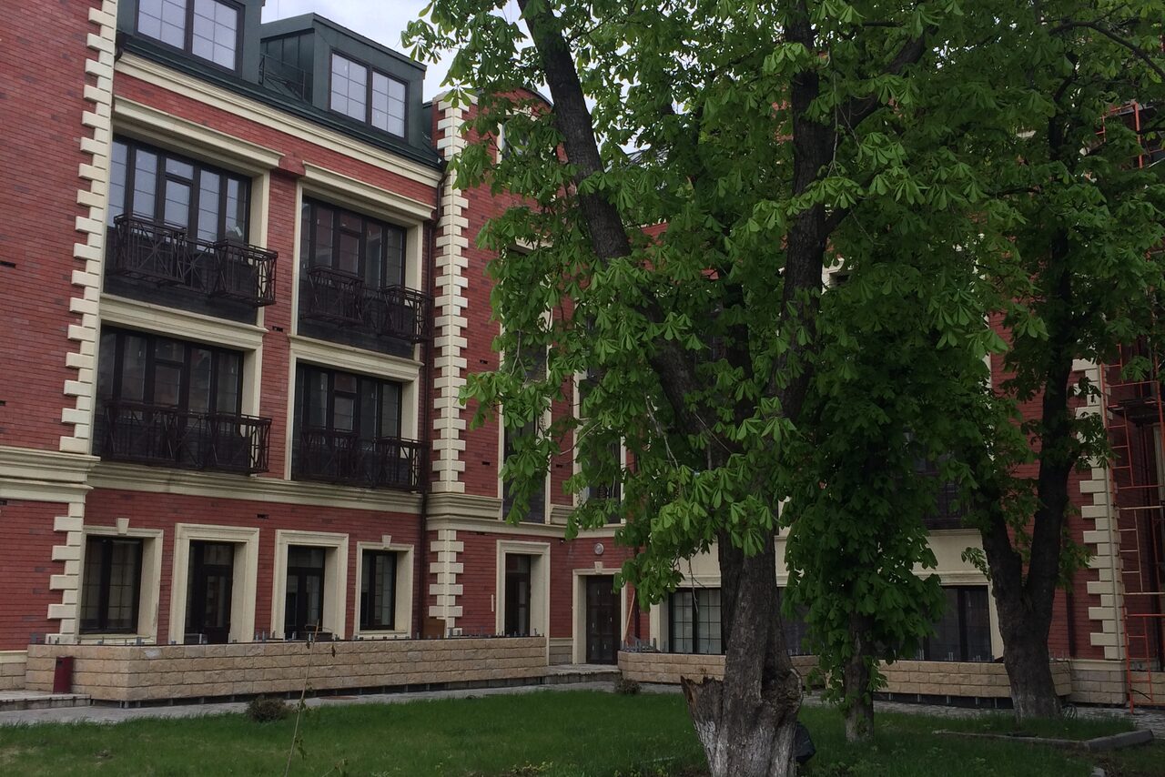 Арендовать Мини-лофт с кухней