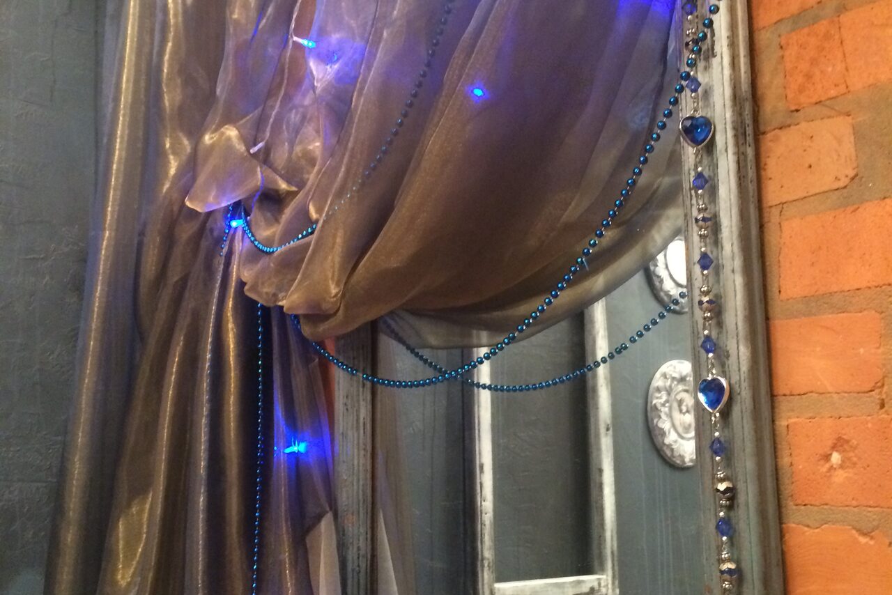 Арендовать Мини-лофт с кухней