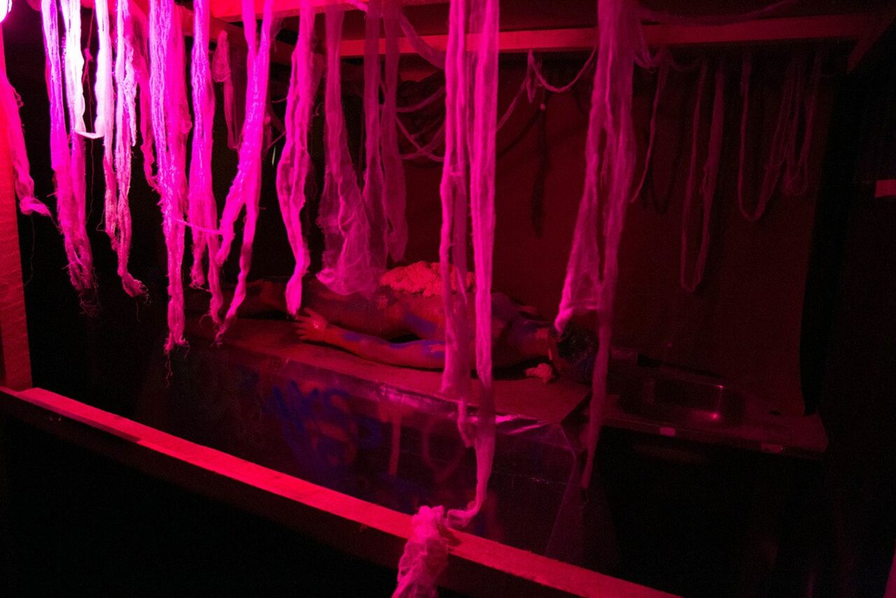 Арендовать Лофт-постапокалипсис 