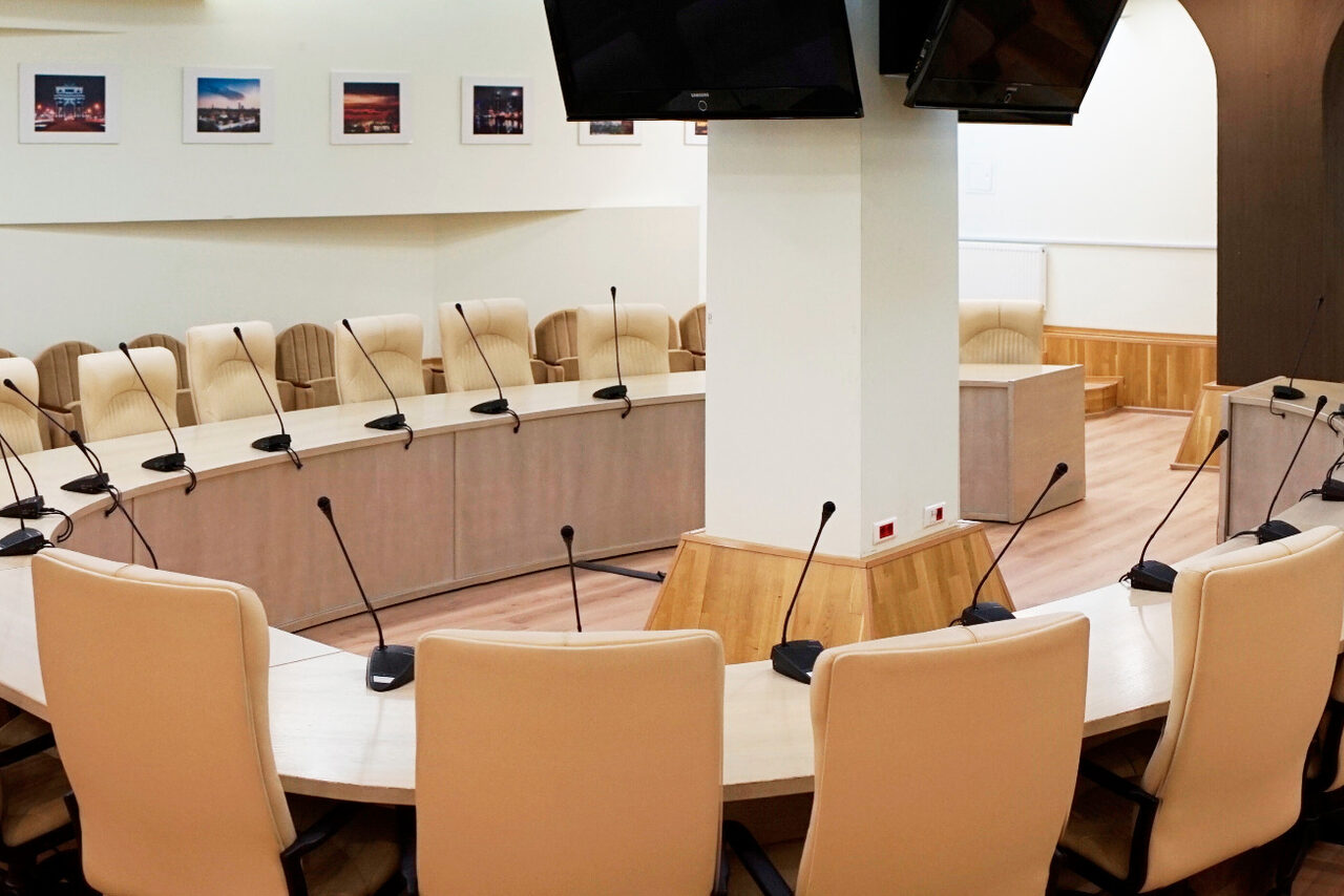 Арендовать Московская Торгово-Промышленная Палата Круглый конференц-зал