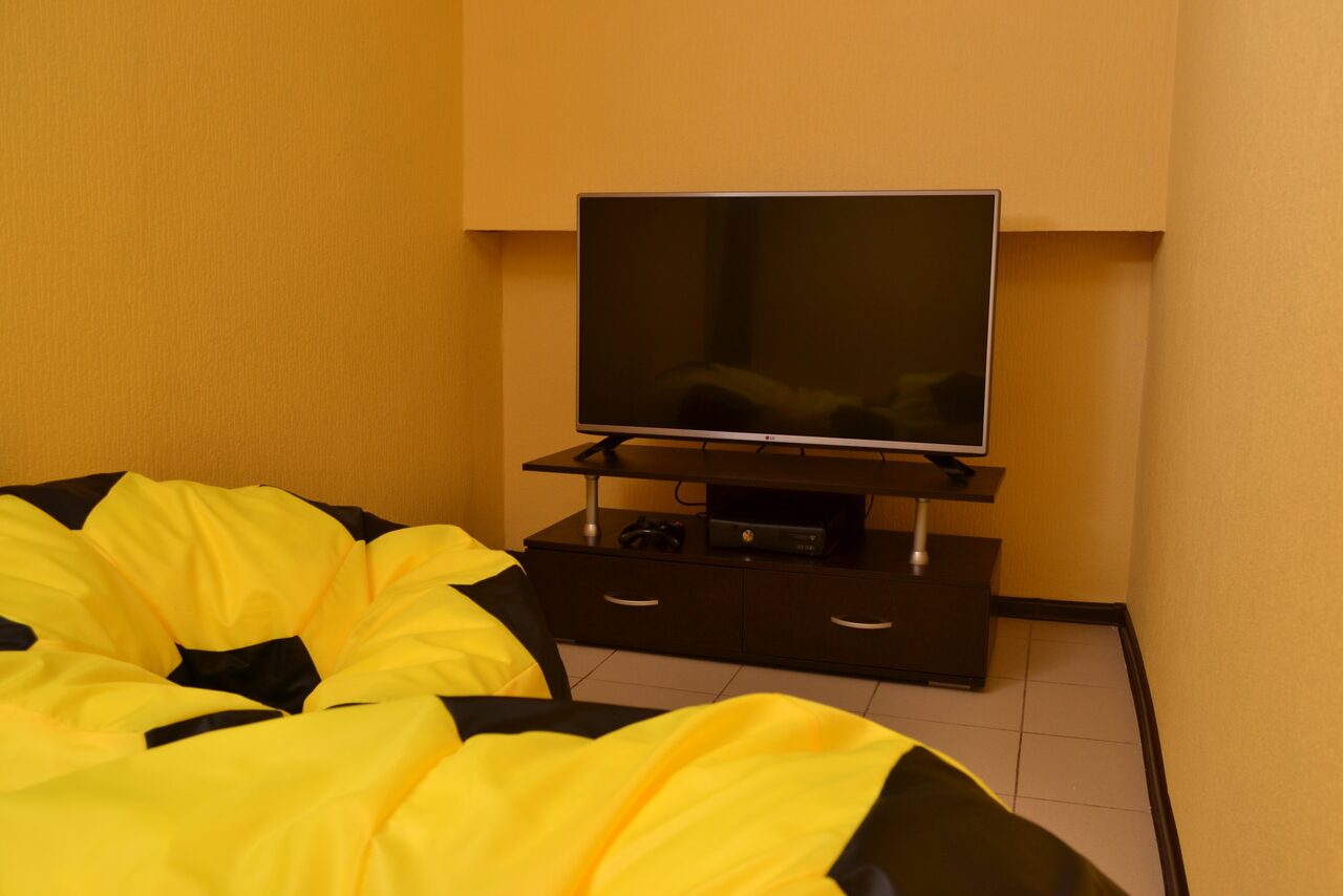 Арендовать Лофт для шумных вечеринок или уютных дружеских встреч