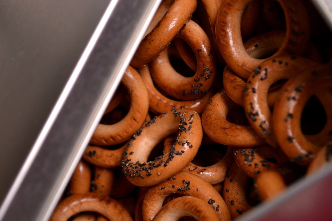 Арендовать Лофт для шумных вечеринок или уютных дружеских встреч