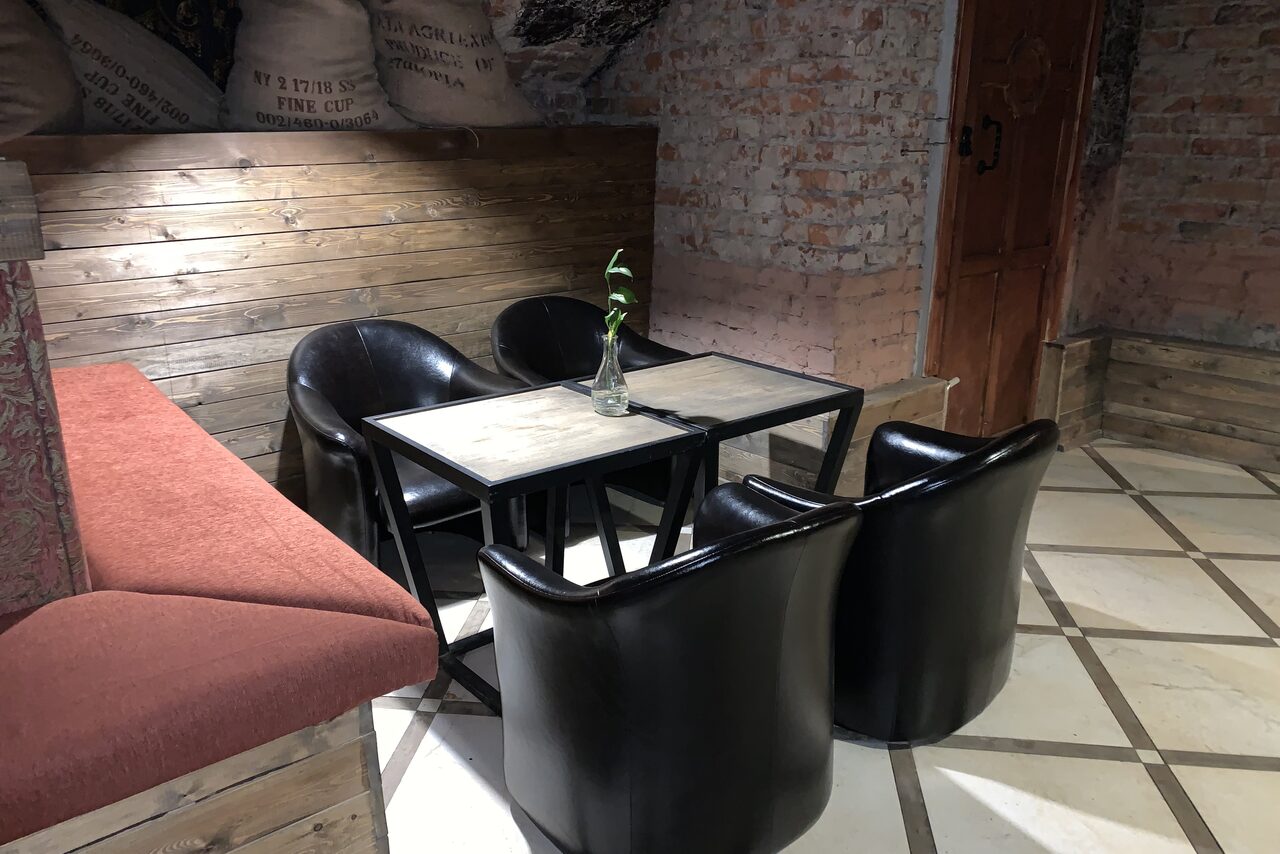 Арендовать  Brick loft bar