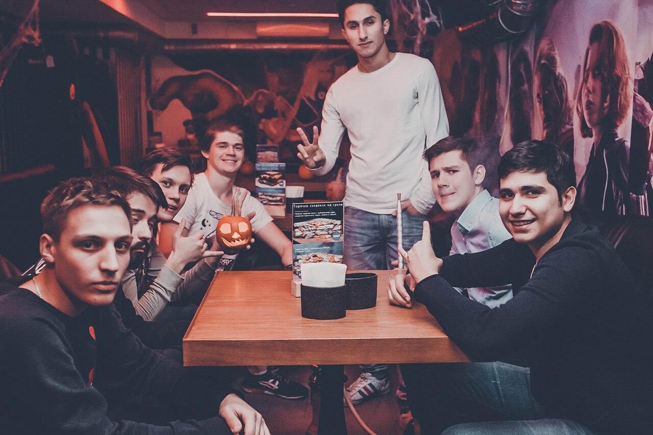 Арендовать F-Lounge Лофт в стиле Marvel