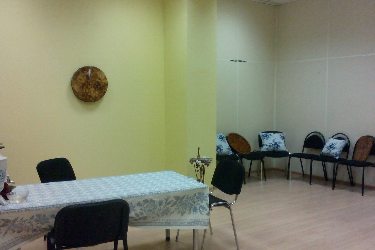 Арендовать Домашний лофт с роялем 