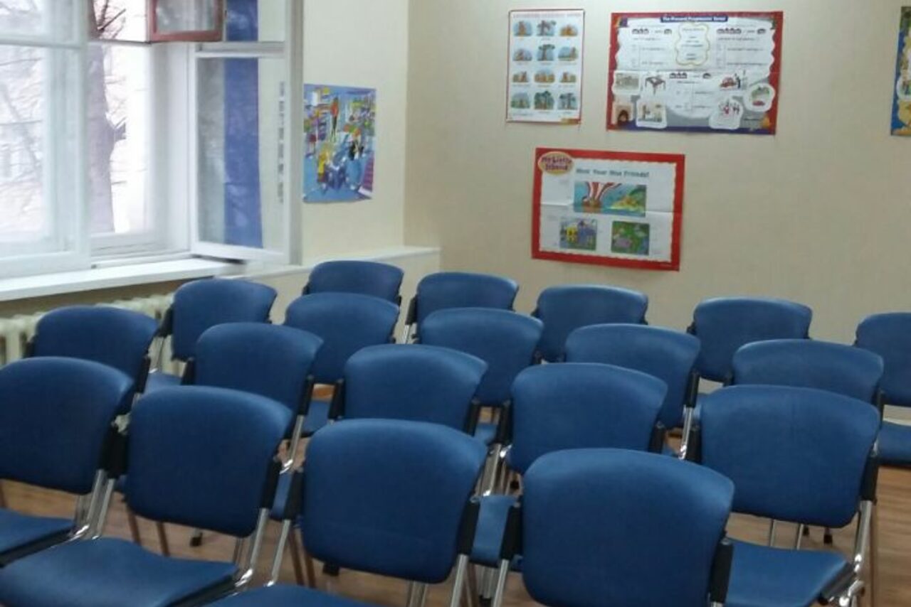 Арендовать Просторное светлое помещение для проведения семинаров