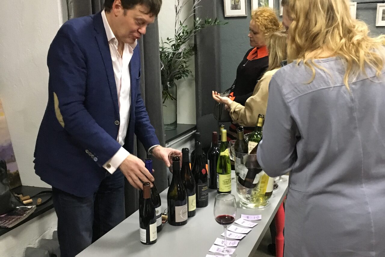 Арендовать LOFT-STUDIO 22. Арт-пространство 