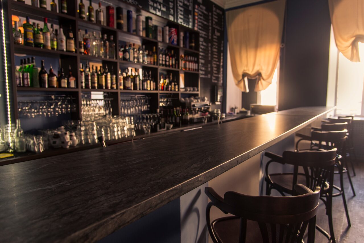 Арендовать Commode. Лофт с высокими потолками