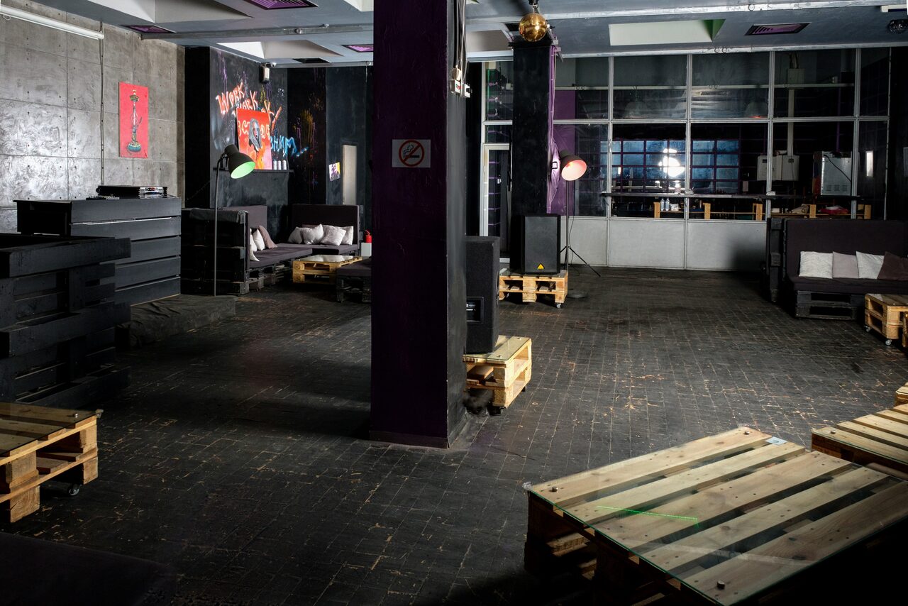 Арендовать Фотостудия WhitePlace. Лофт-кальянная 