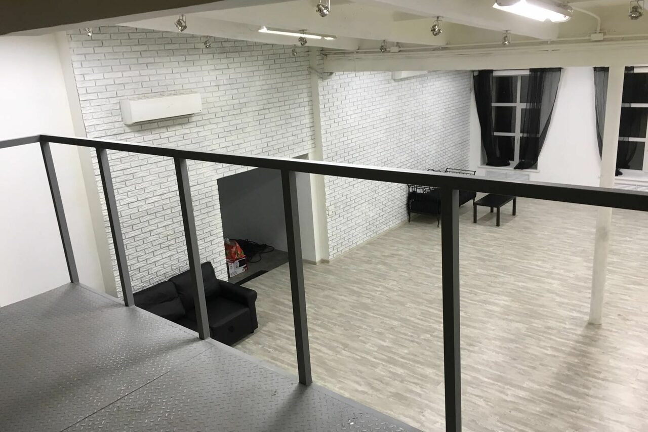 Арендовать Лофт Империя Светлое лофт-пространство