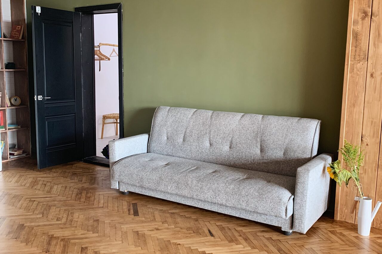 Арендовать Studio 33.13. Лофт в стиле загородного дома