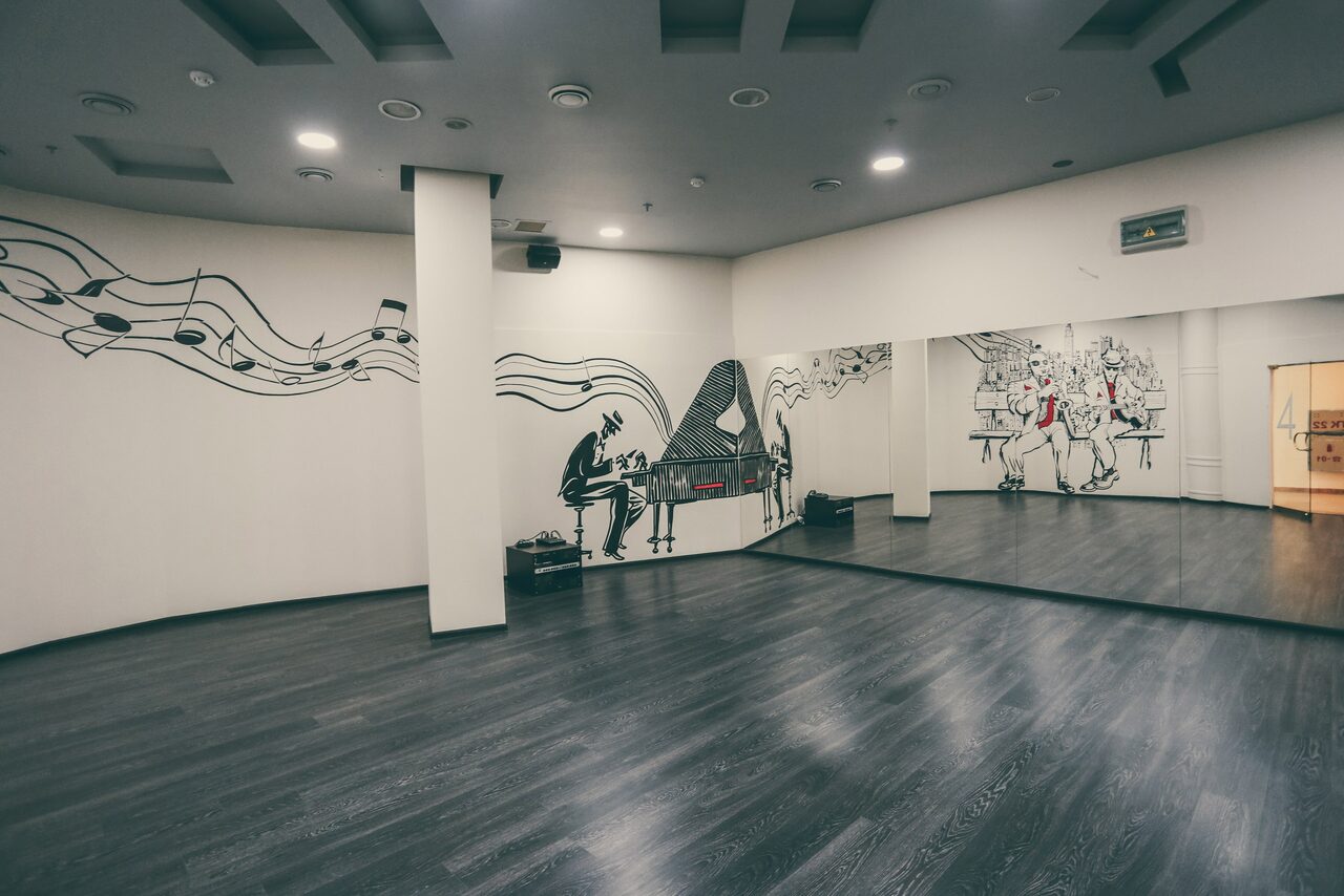 Арендовать Школа танцев Касабланка