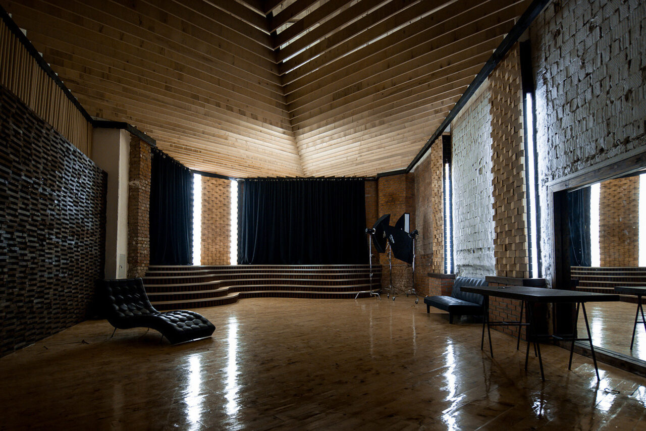 Арендовать Qweex Campus