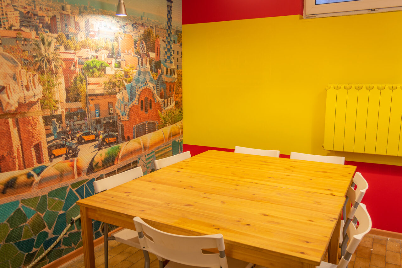 Арендовать CheckPoint Комната для встреч и посиделок 