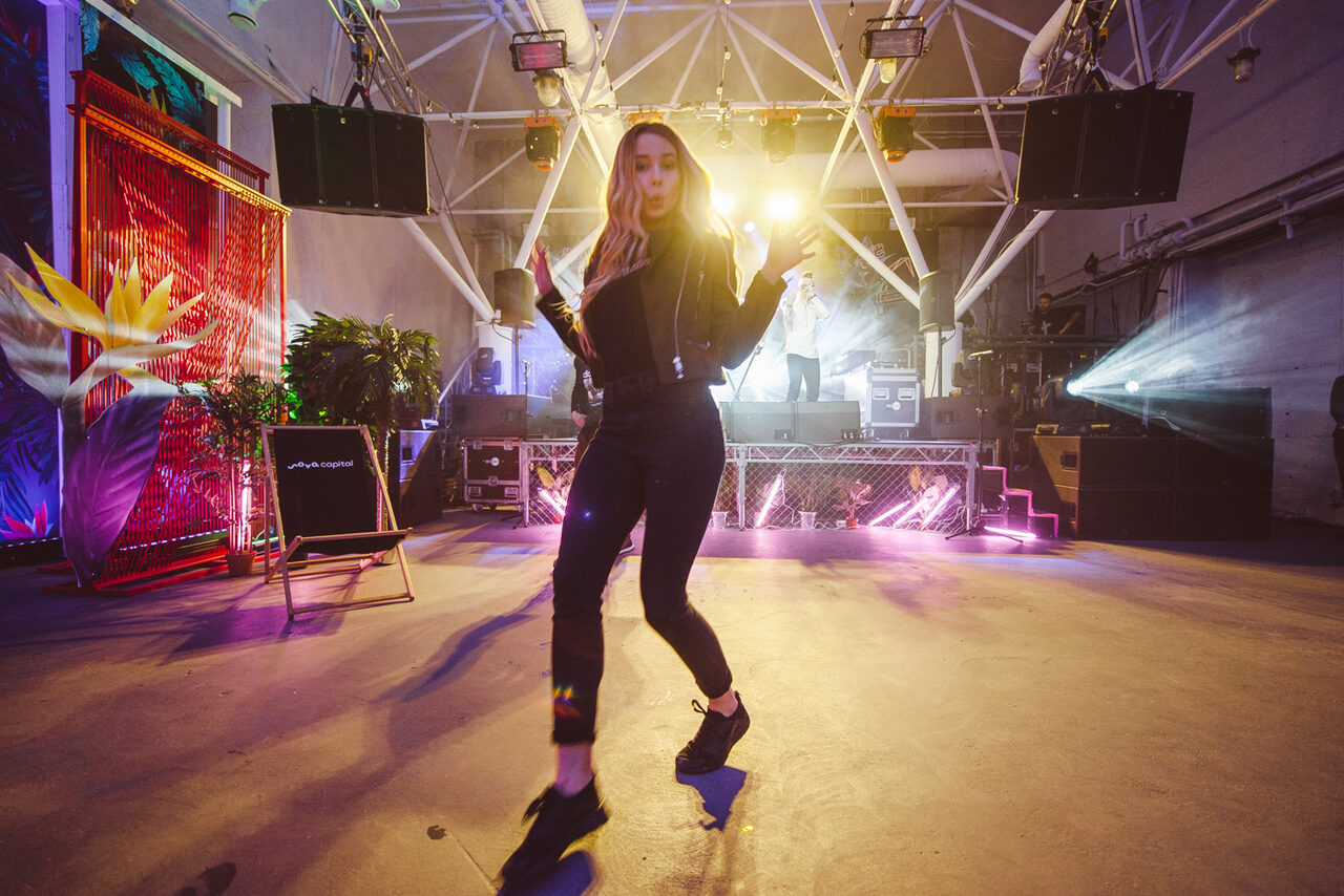 Арендовать Лофт "МОДУЛЬ" Брутальный лофт с барной стойкой