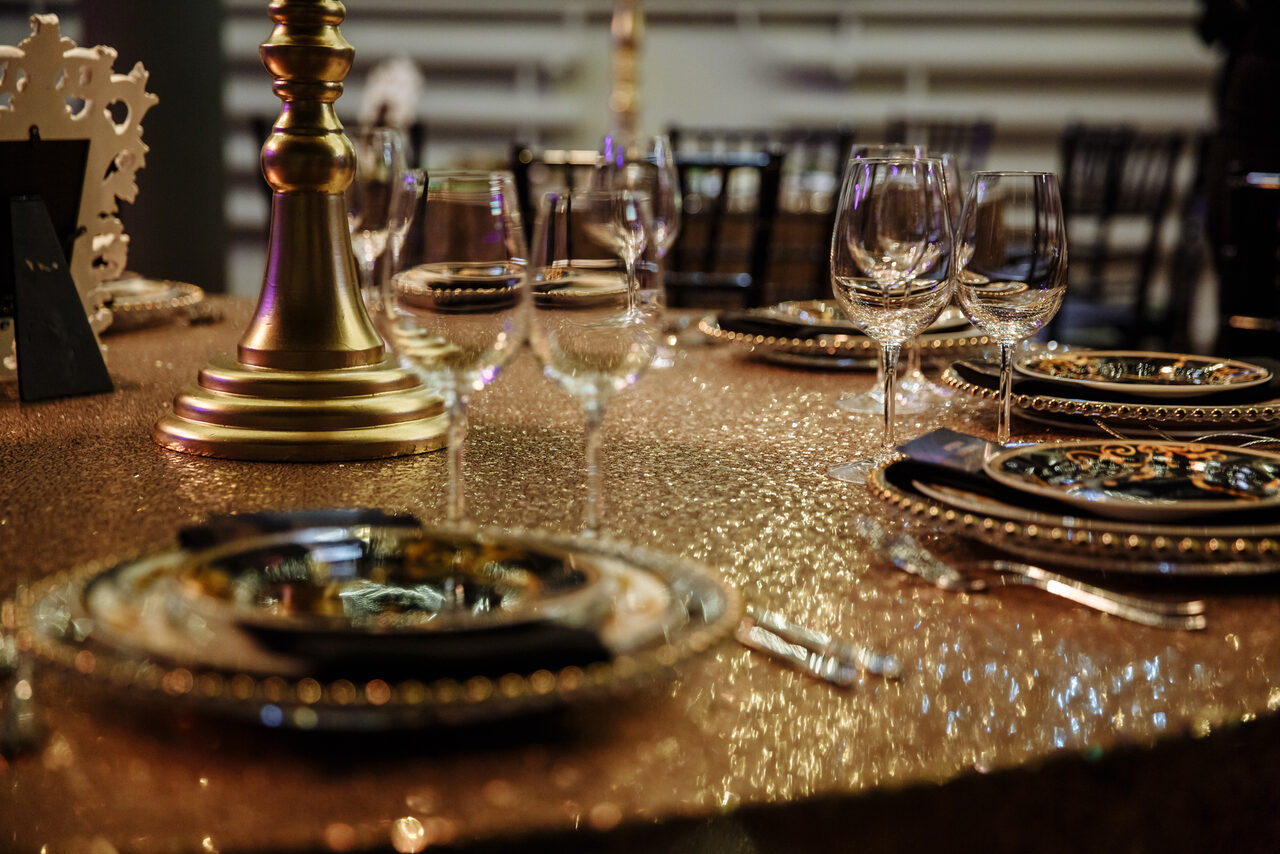 Арендовать Лофт "МОДУЛЬ" Брутальный лофт с барной стойкой