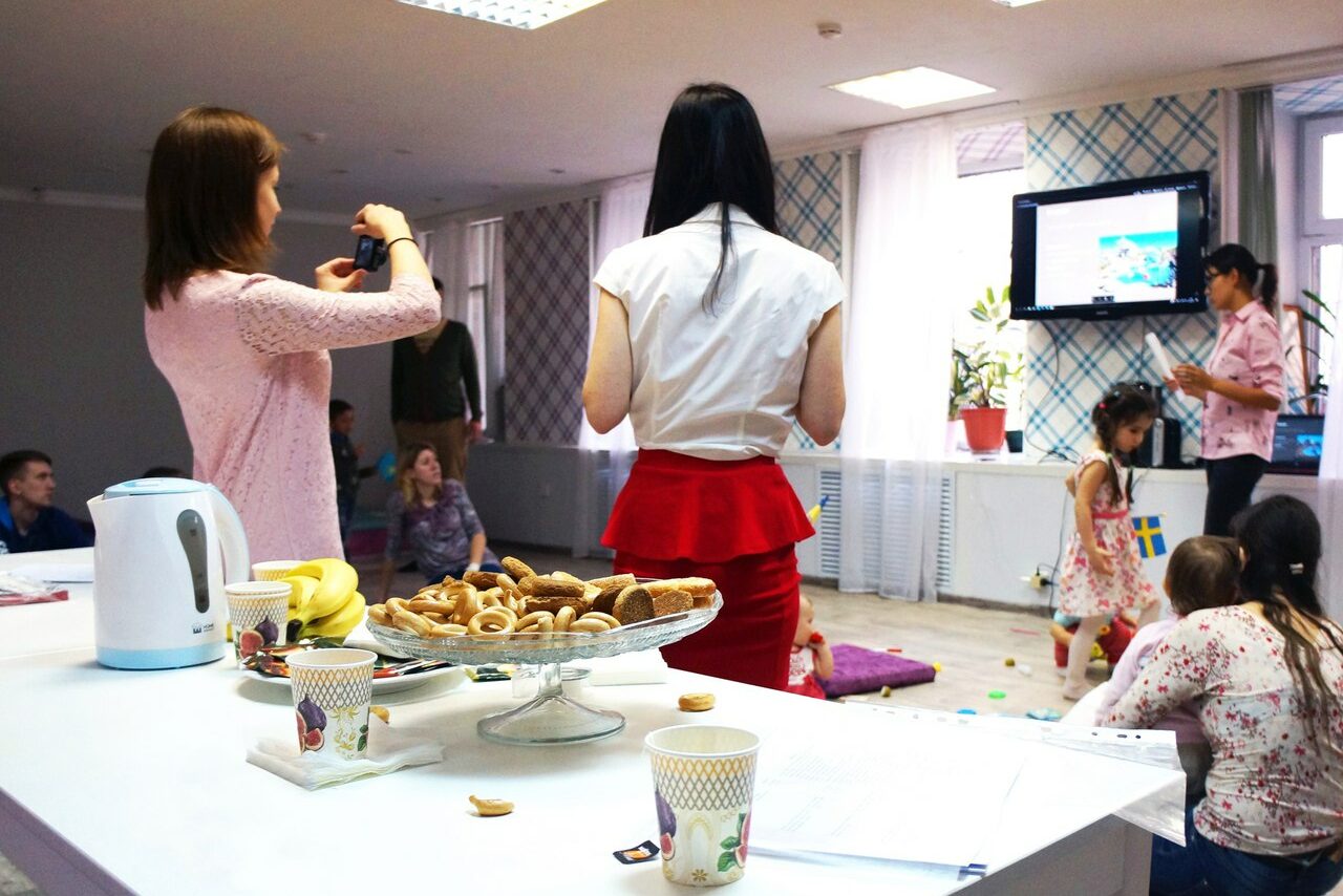 Арендовать Светлый зал с мини-кухней 