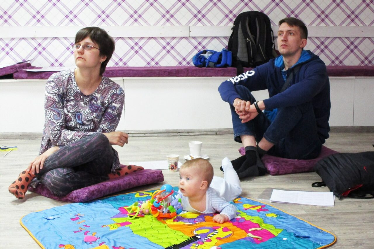 Арендовать Светлый зал с мини-кухней 