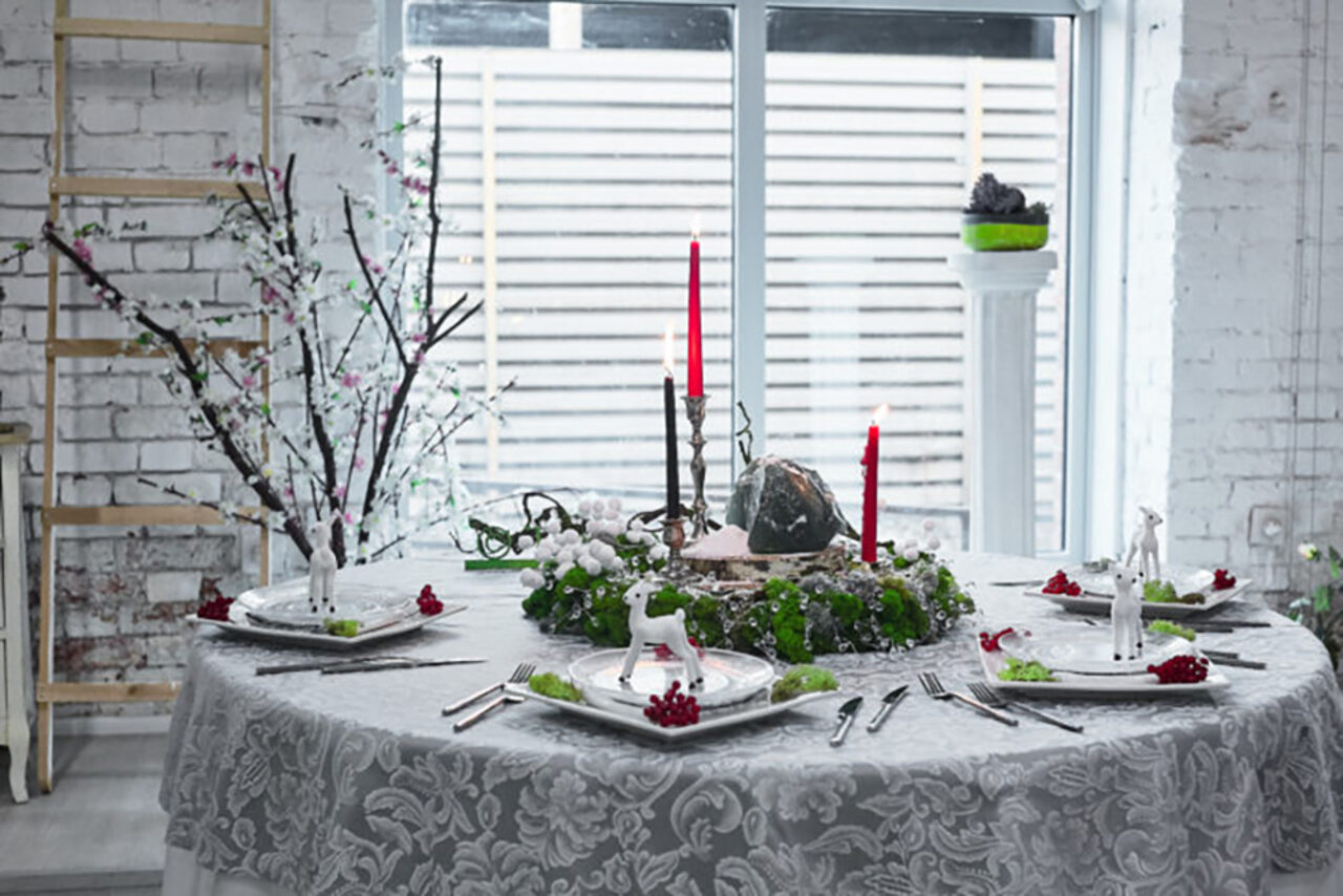 Арендовать Apriori Photo Просторный лофт с подиумом 