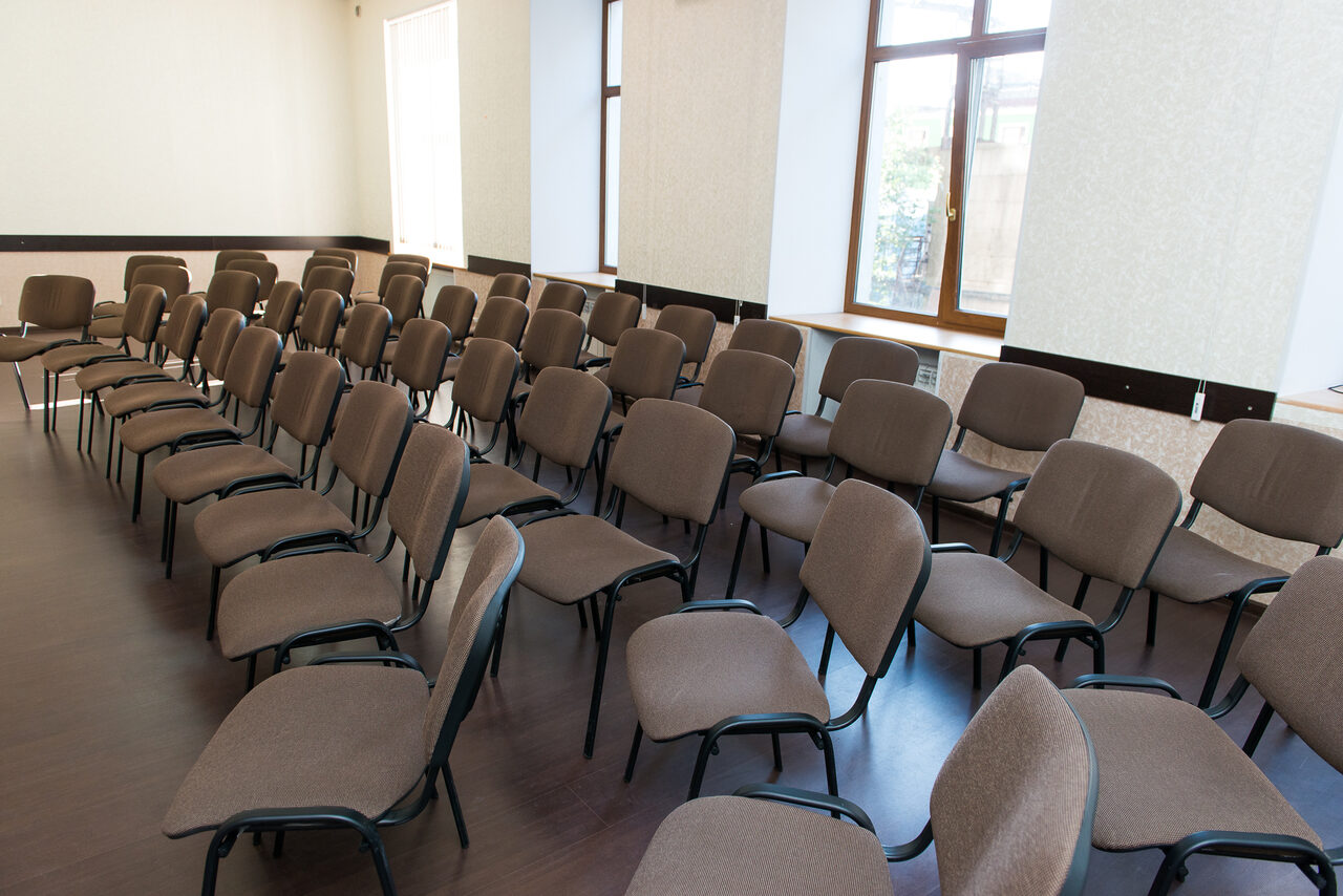 Арендовать Академия Лидерства