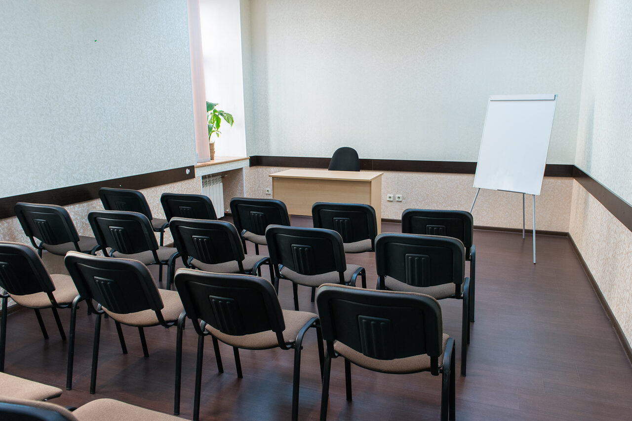 Арендовать Академия Лидерства