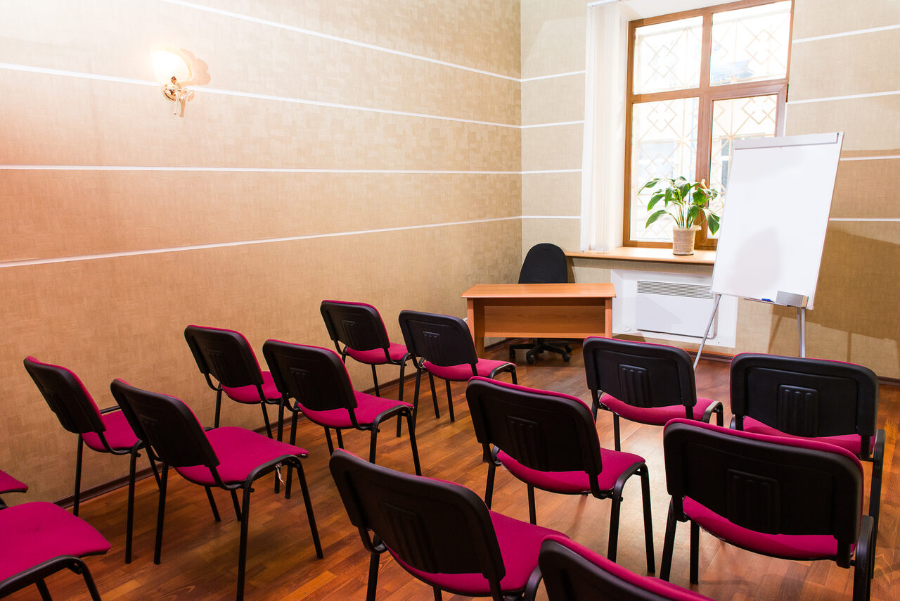 Арендовать Академия Лидерства