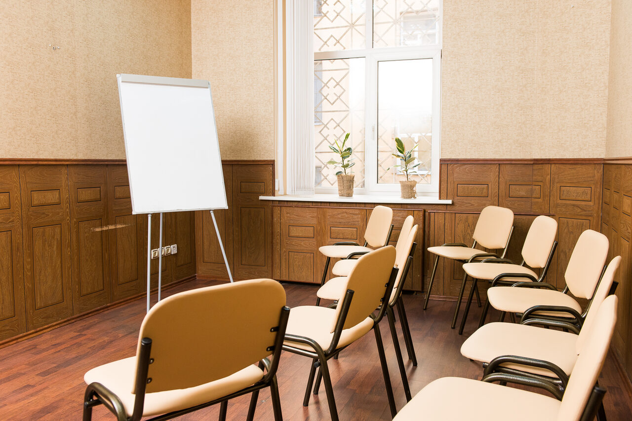 Арендовать Академия Лидерства