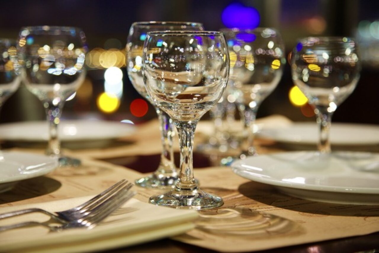 Арендовать Панорамный ресторан "Беринг"