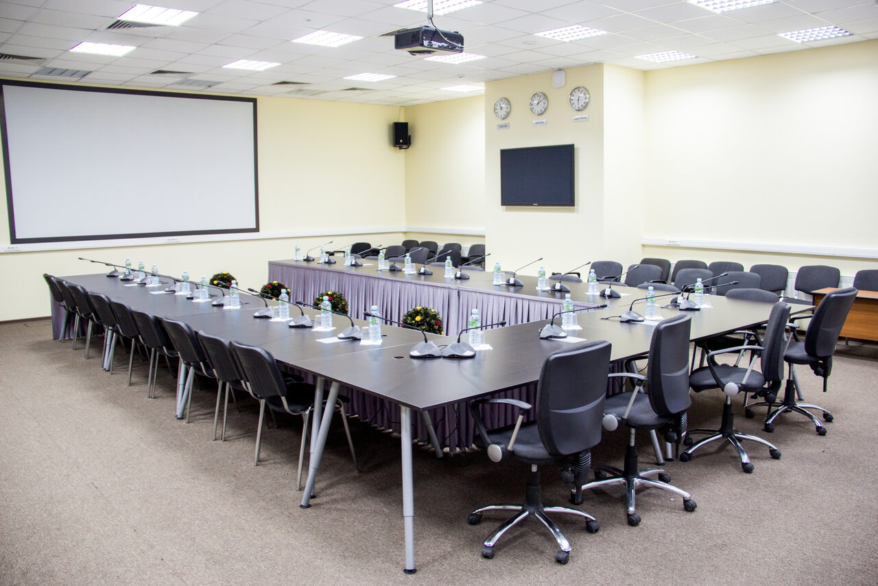 Арендовать Аналитический Центр при Правительстве РФ