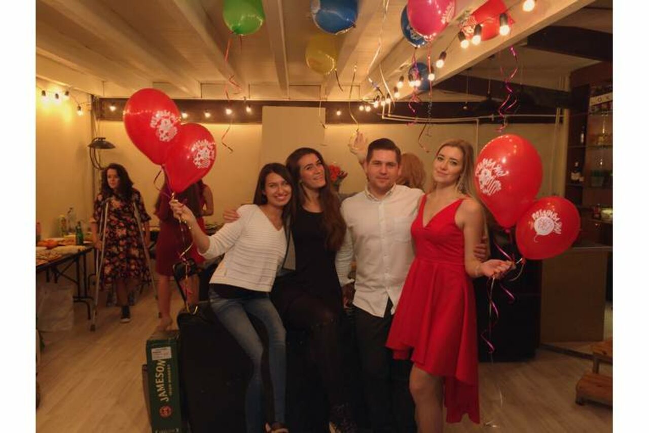 Арендовать лофт с камином и мансардой