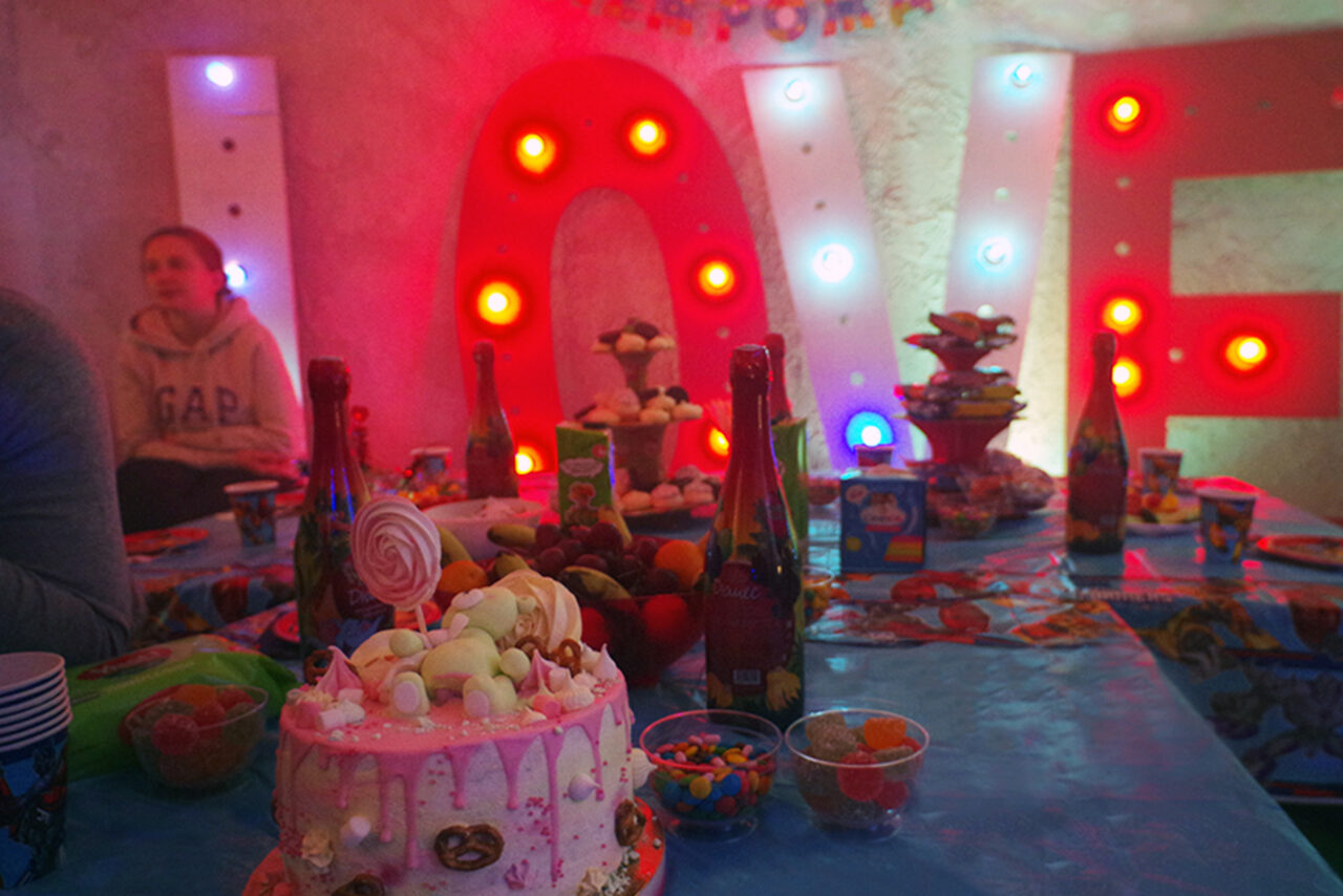 Арендовать Лофт в сказочном саду 