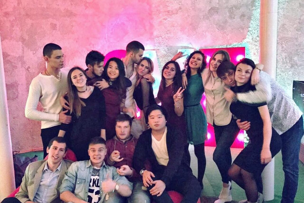 Арендовать Лофт в сказочном саду 