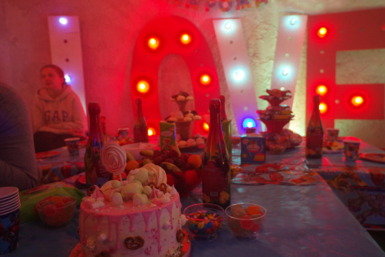 Арендовать Лофт в сказочном саду 