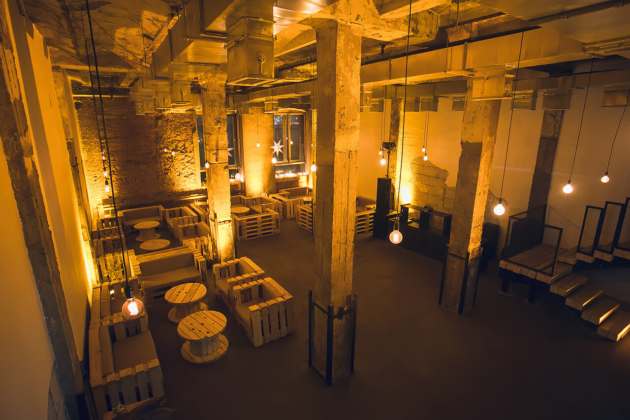 Арендовать Индустриальный лофт