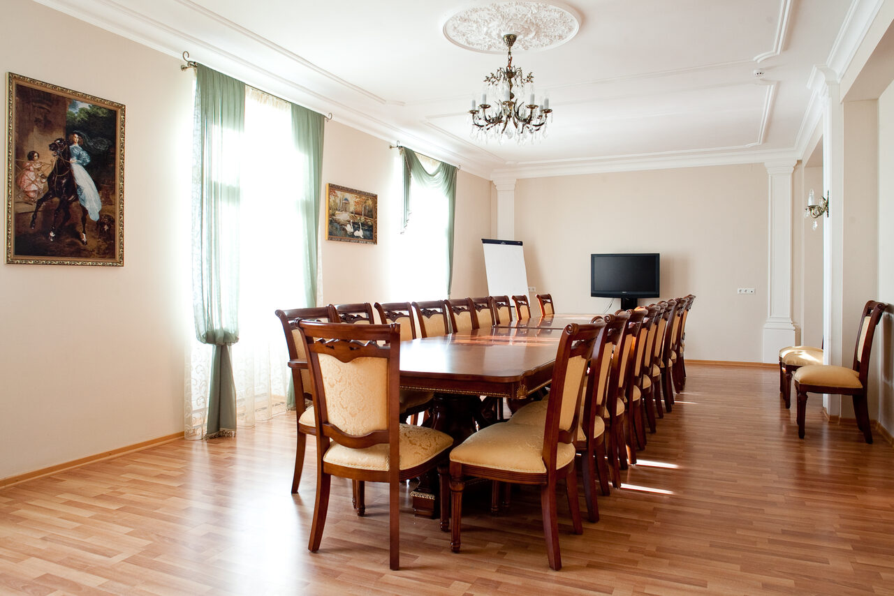 Арендовать Конференц-зал "Ижора"