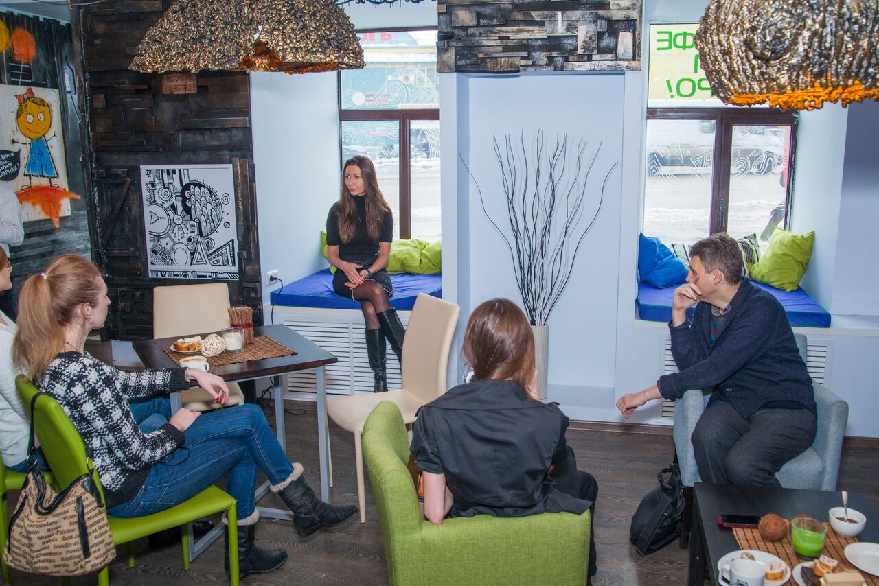 Арендовать Тайм-кофейня Индиго Атмосферная кофейня под закрытие 