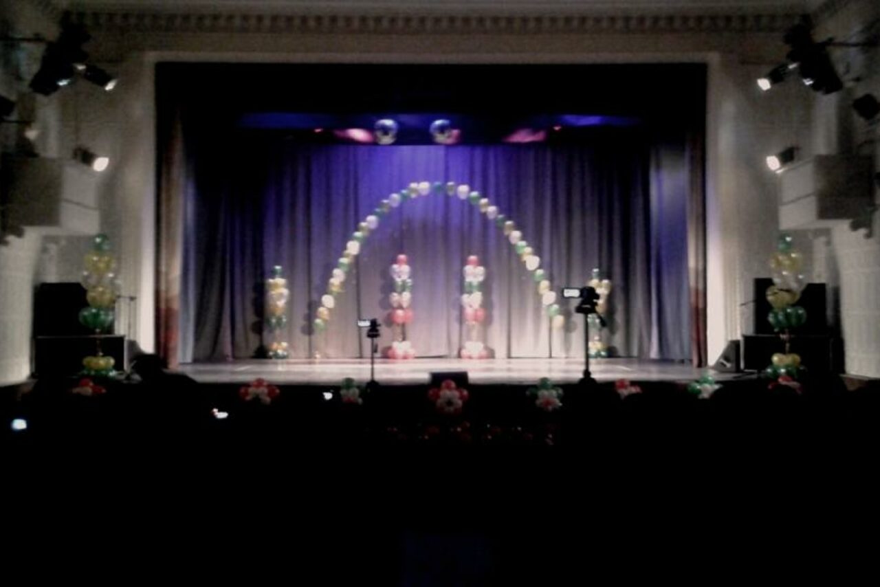 Арендовать Театр Арлекин