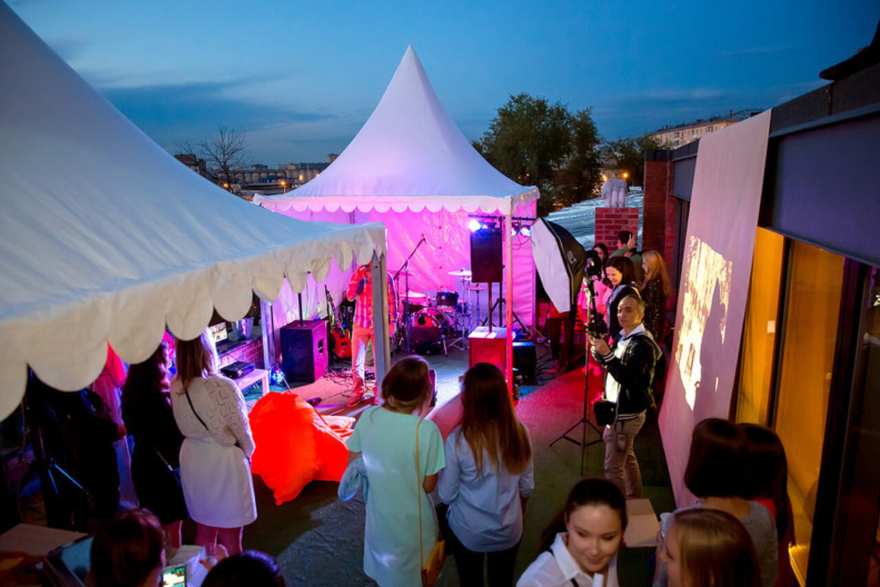 Арендовать Loft GL Кино-лофт с верандой