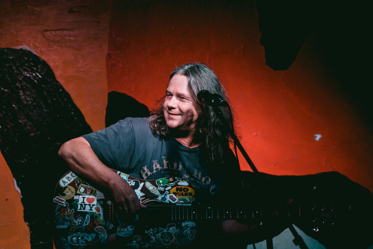 Арендовать Лофт-бар со сценой