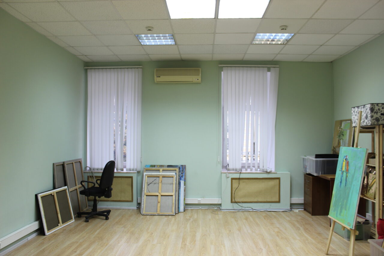 Арендовать Художественная мастерская 