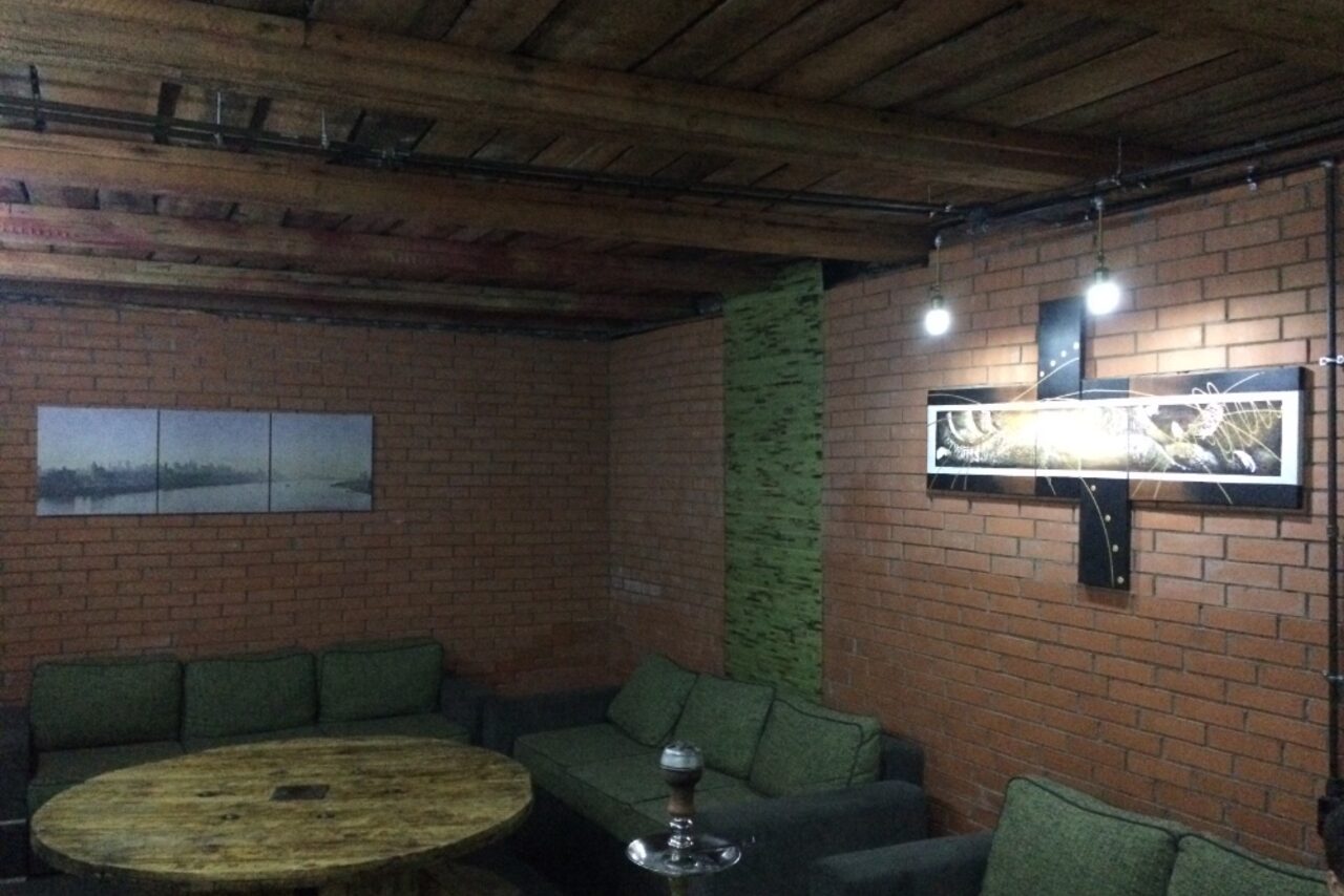 Арендовать Лофт с баром 