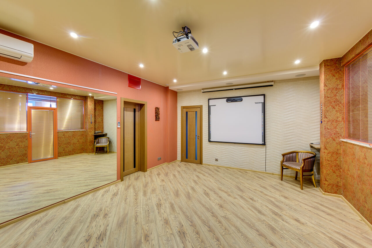 Арендовать Центр диагностики, массажа и йоги Аватана