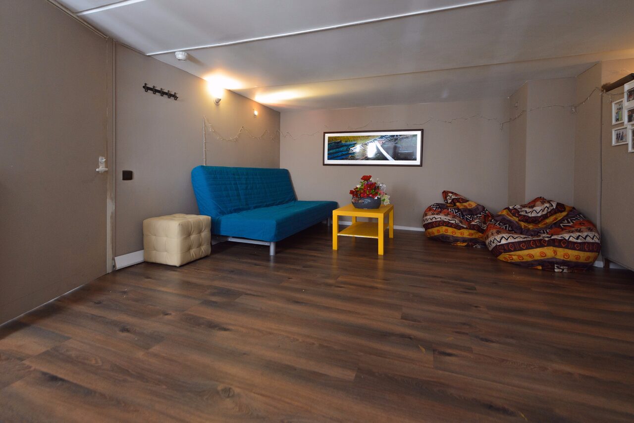 Арендовать Студия Июнь Творческая студия для праздников