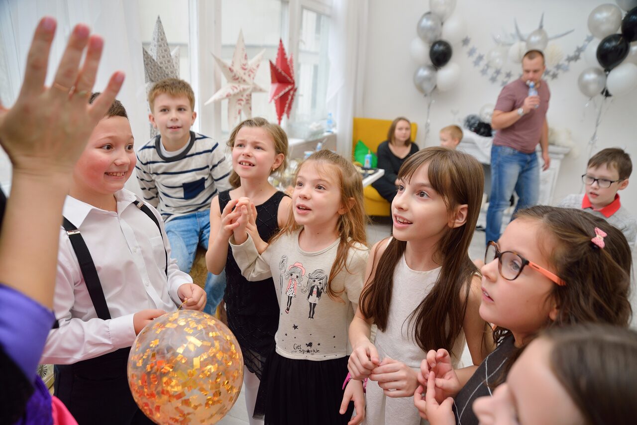 Арендовать Студия Июнь Творческая студия для праздников