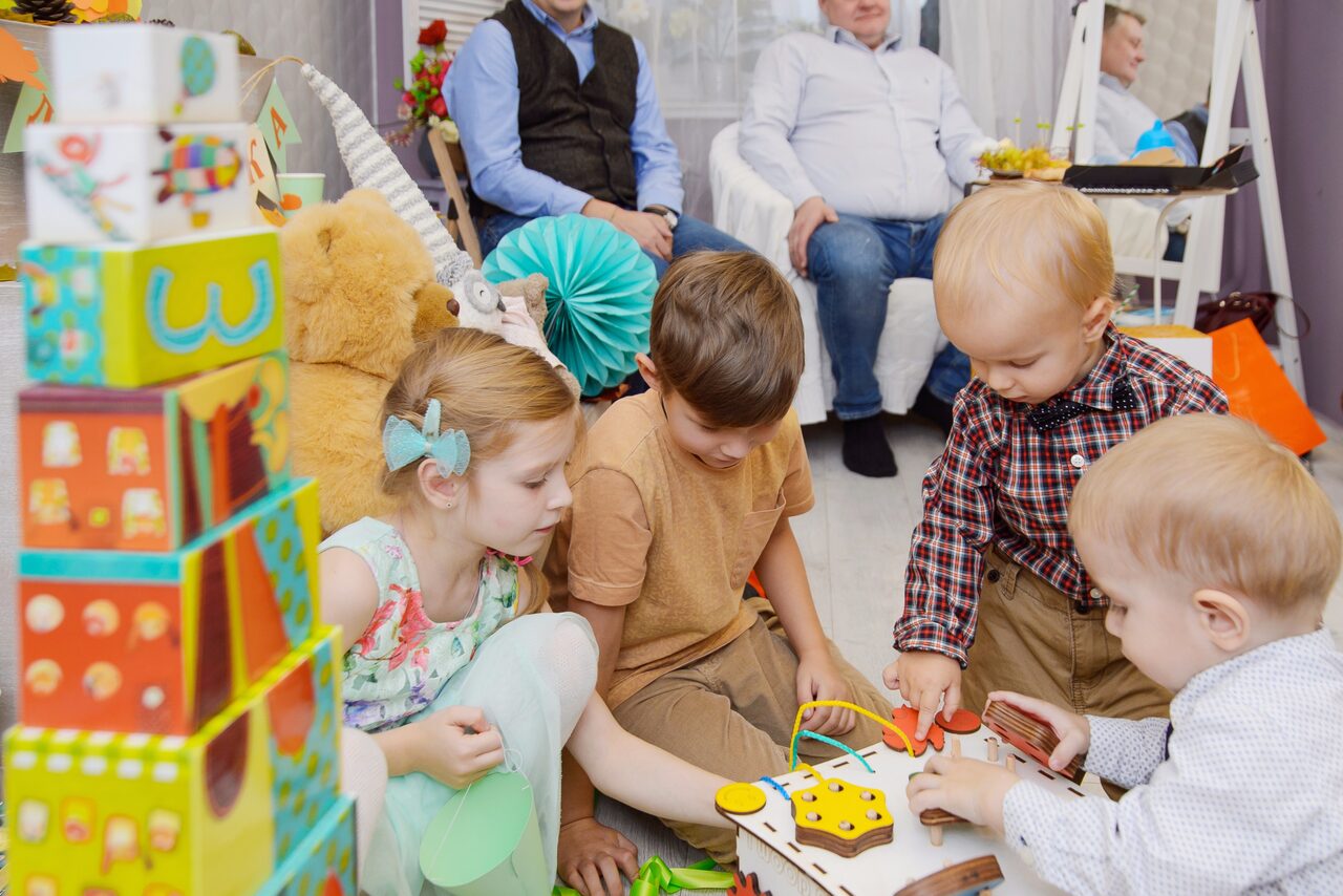 Арендовать Студия Июнь Творческая студия для праздников