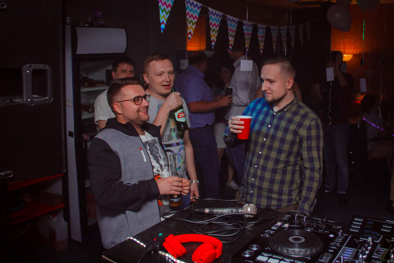 Арендовать Пространство с детской зоной