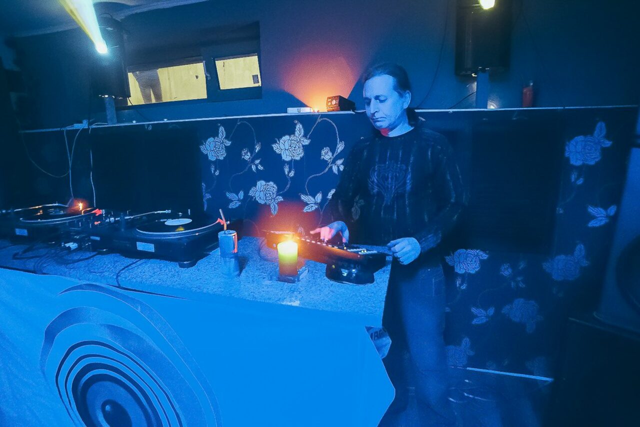 Арендовать Freedom Лофт- квартира с кальянами