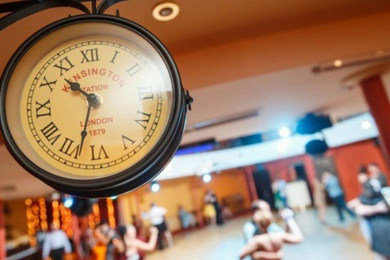 Арендовать Двухуровневый банкетный зал 