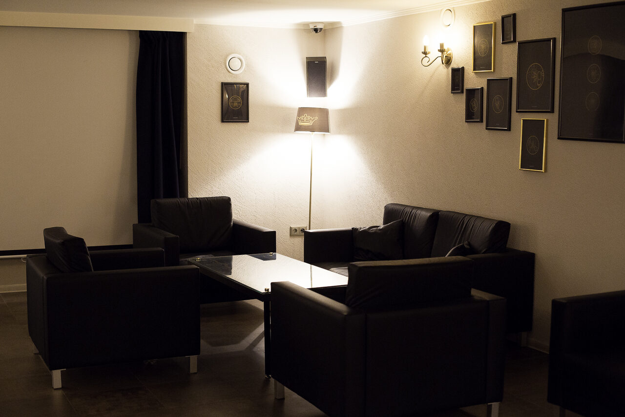 Арендовать SuperHostel Лофт в моссонском стиле