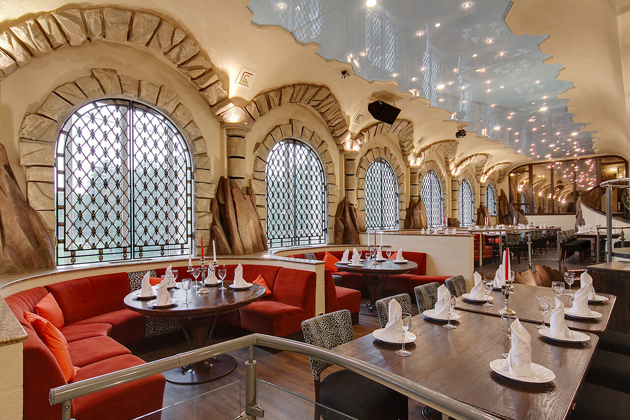 Арендовать Ресторан "Невские Звезды"